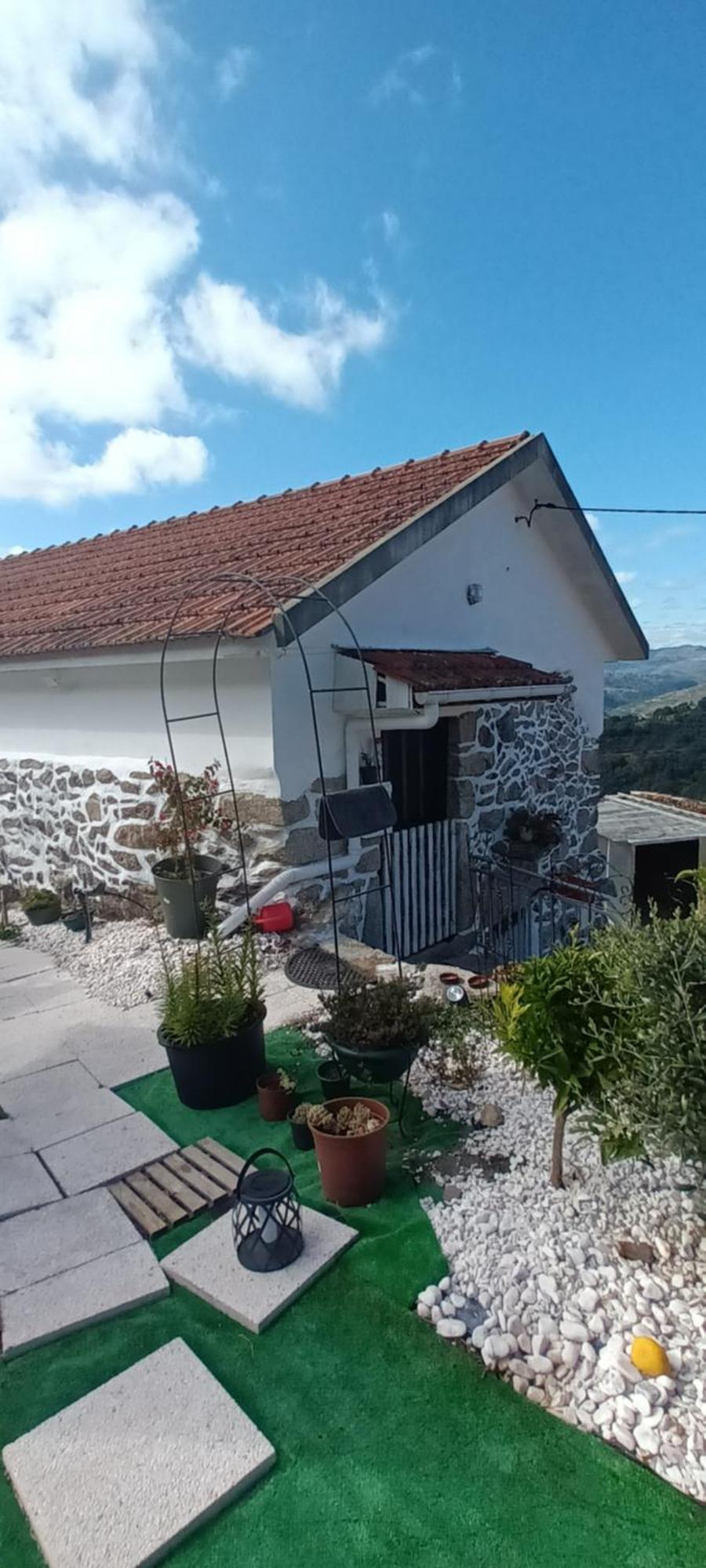 Geres Do Alibaba Villa Ruivaes Eksteriør billede