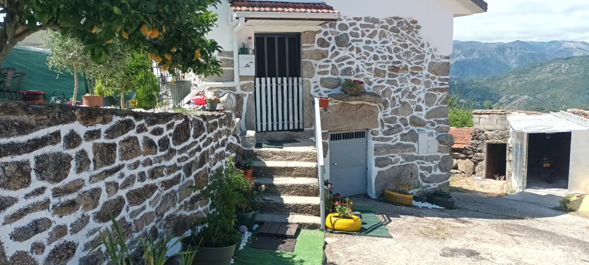 Geres Do Alibaba Villa Ruivaes Eksteriør billede